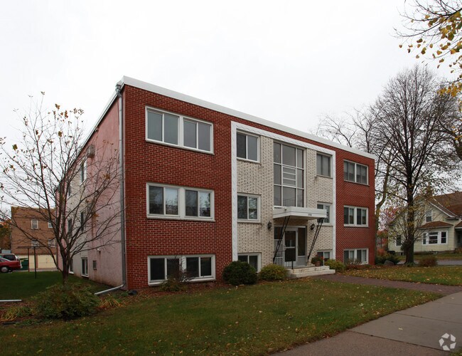 Building Photo - 3700 Harriet Ave