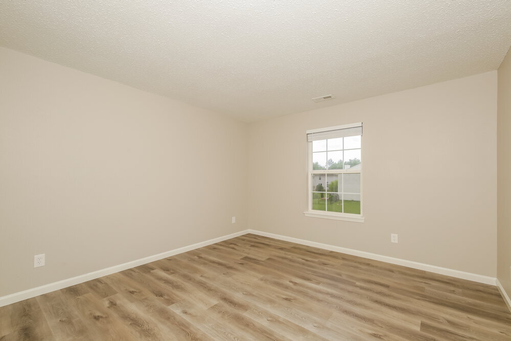 Building Photo - 649 Meadows Edge Ln