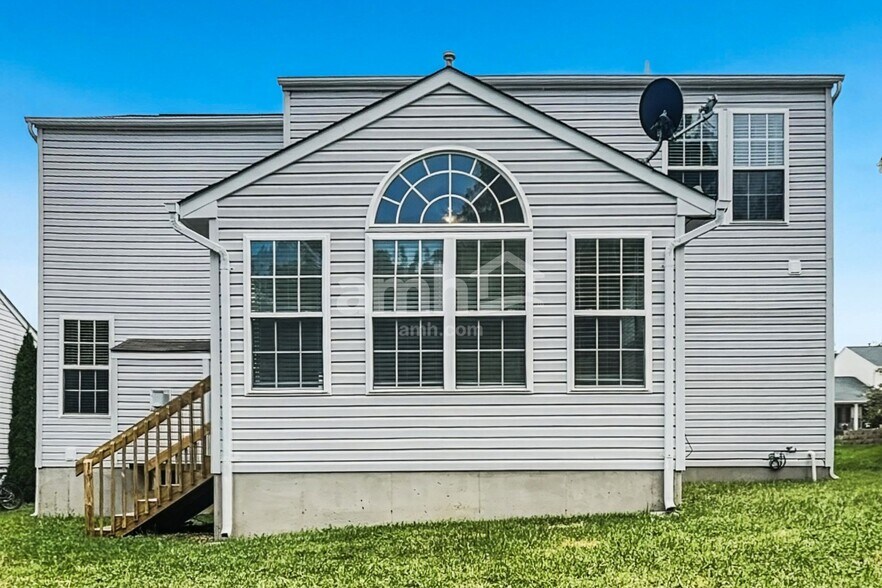 Building Photo - 5169 Appaloosa Cir