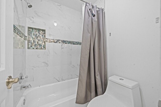 Building Photo - 10926 Wynfield Springs Dr