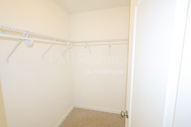 Building Photo - 14106 Shallow Creek Ln