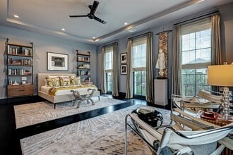 Building Photo - 2521 Westgate Dr