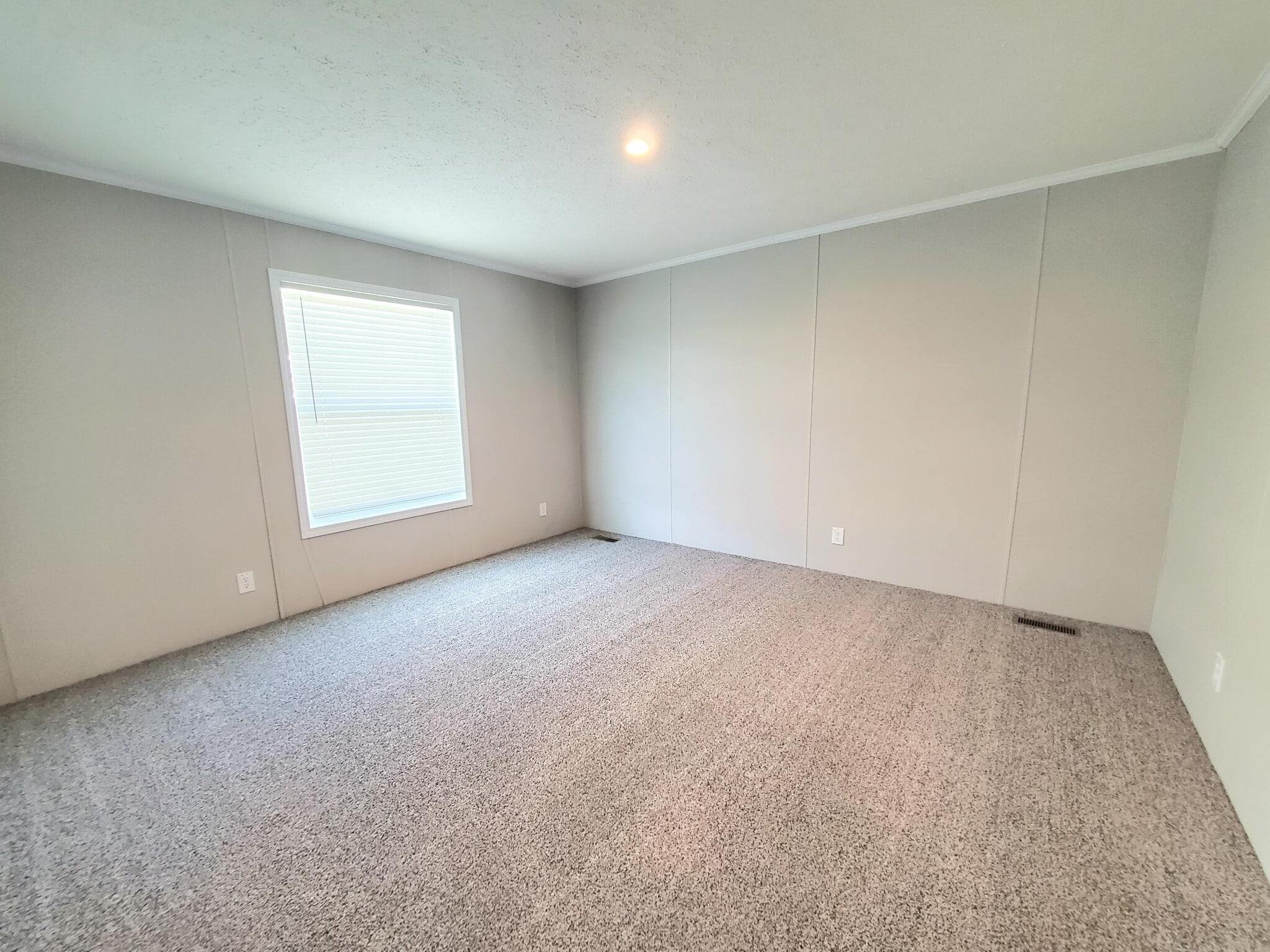 Building Photo - 9270 Windjammer Dr