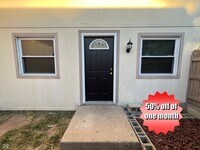 Building Photo - 8392 Punto Alto Dr