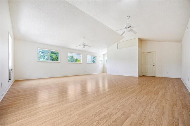 Building Photo - 1700 Patterson Rd
