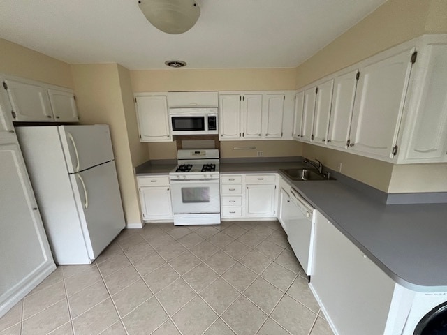 Building Photo - 5611 S Quincy St