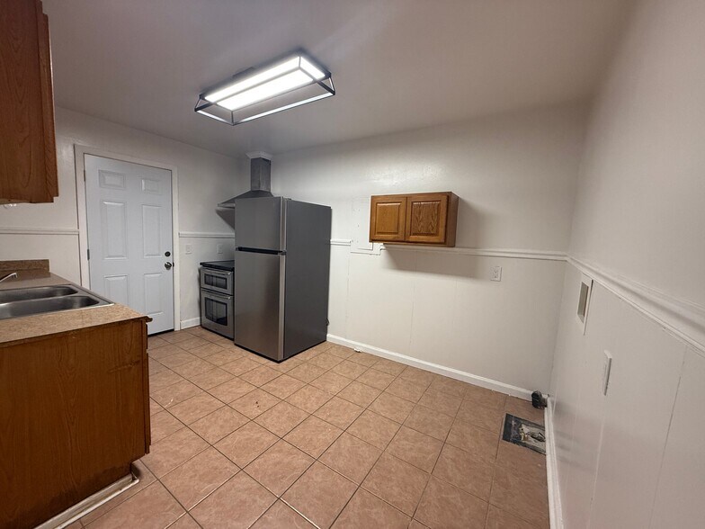 Building Photo - 1109 Meharry Blvd