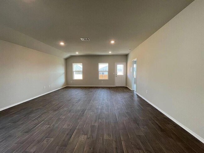 Building Photo - 15200 Siberian Elm Ln
