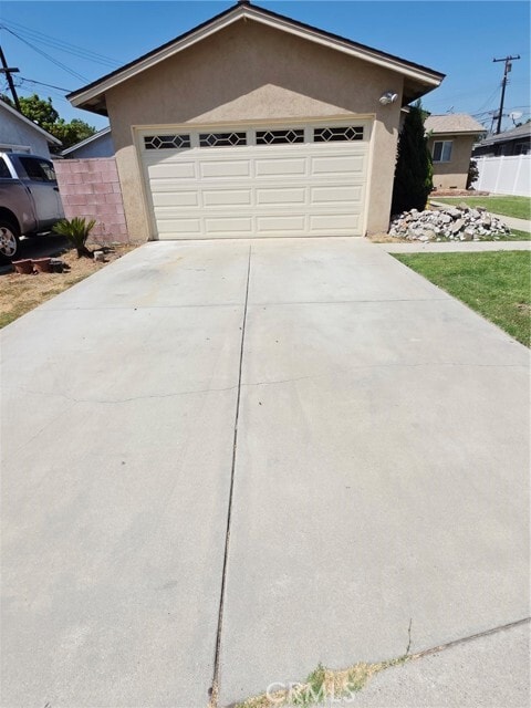 Building Photo - 6833 Severn Dr