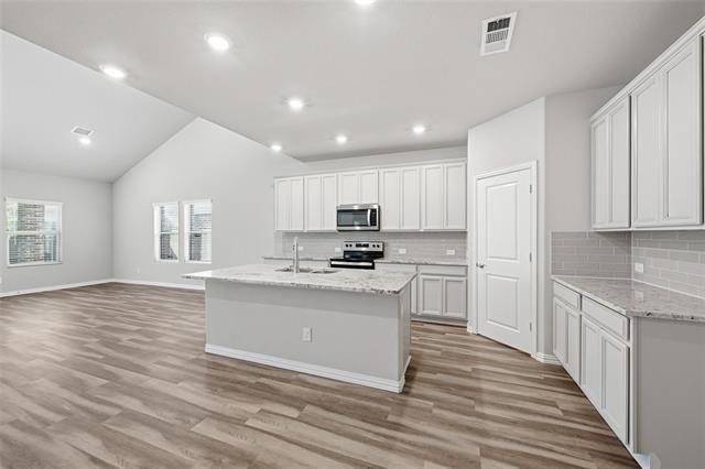 Building Photo - 206 Fieldstone Dr