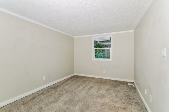 Building Photo - 1620 Catalpa St