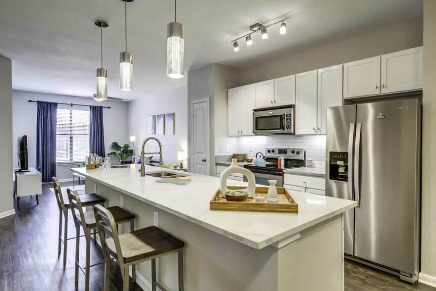 Debut Soco - 3809 S Congress Ave Austin TX 78704 | Apartment Finder