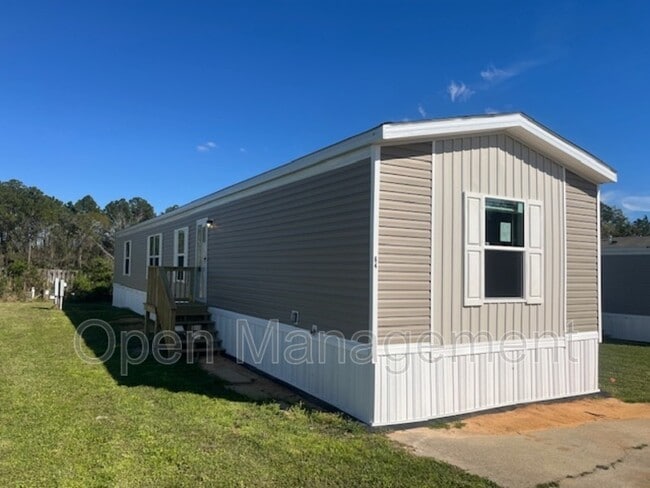 Building Photo - 17481 Orange Grove Rd