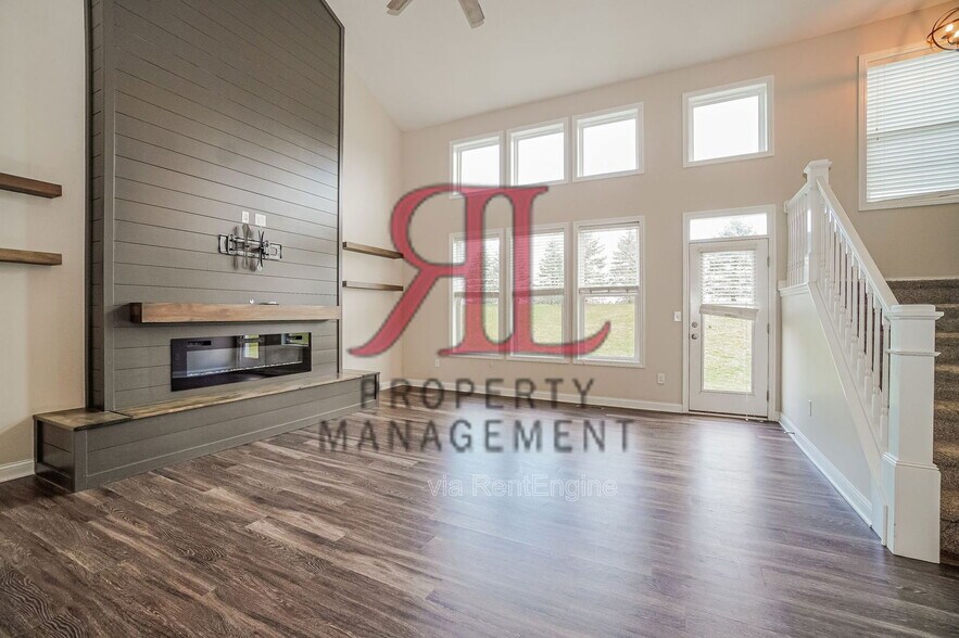 Building Photo - 567 Eagle Walk Rd