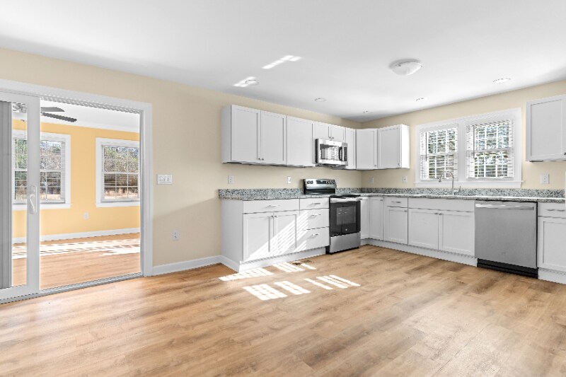 Building Photo - 5956 Whitesburg Rd