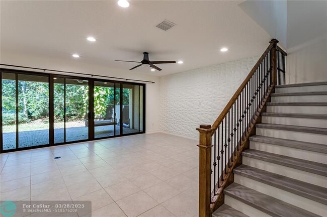 Building Photo - 8127 Rainforest Jasper Ln