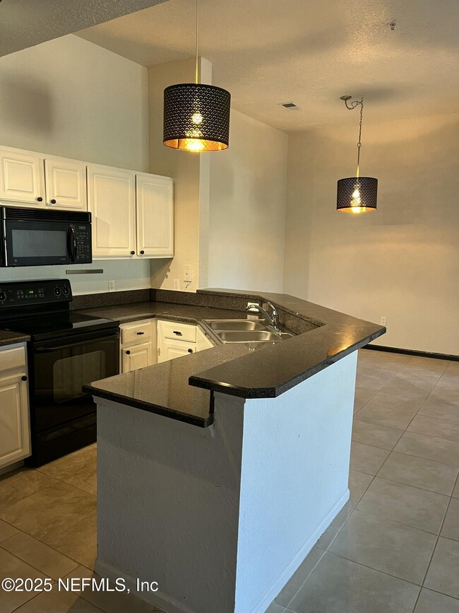 Building Photo - 425 Timberwalk Ct