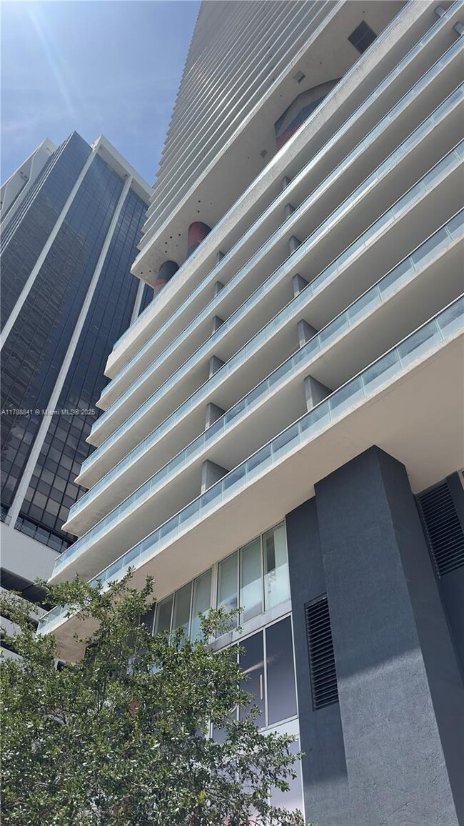Building Photo - 50 Biscayne Blvd