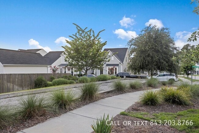 Building Photo - 803 Lachicotte Creek Dr