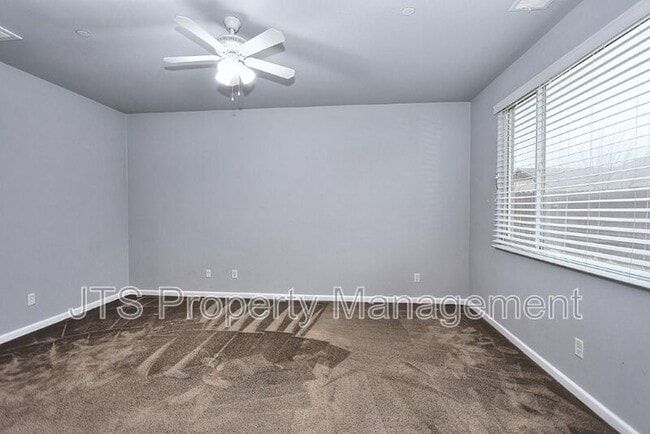 Building Photo - 4086 Pinoche Peak Way