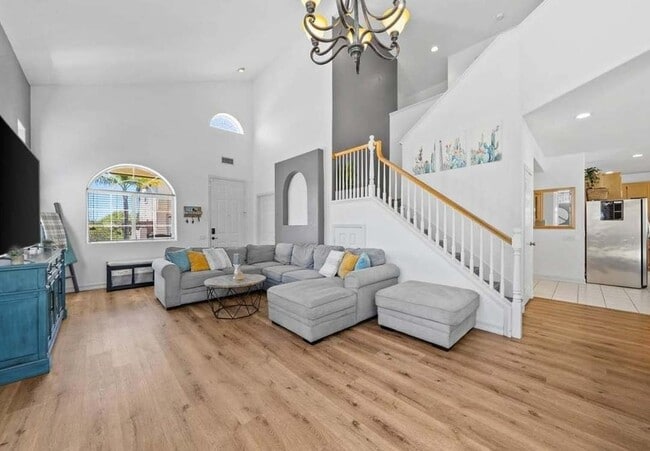 Building Photo - 259 Vista Del Mar Ct