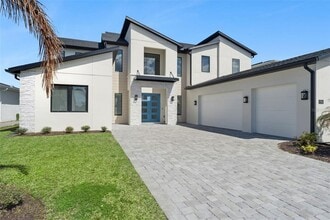 Building Photo - 9793 Laurel Berry Dr