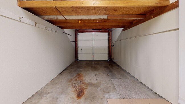 Building Photo - KL Jones Columbia