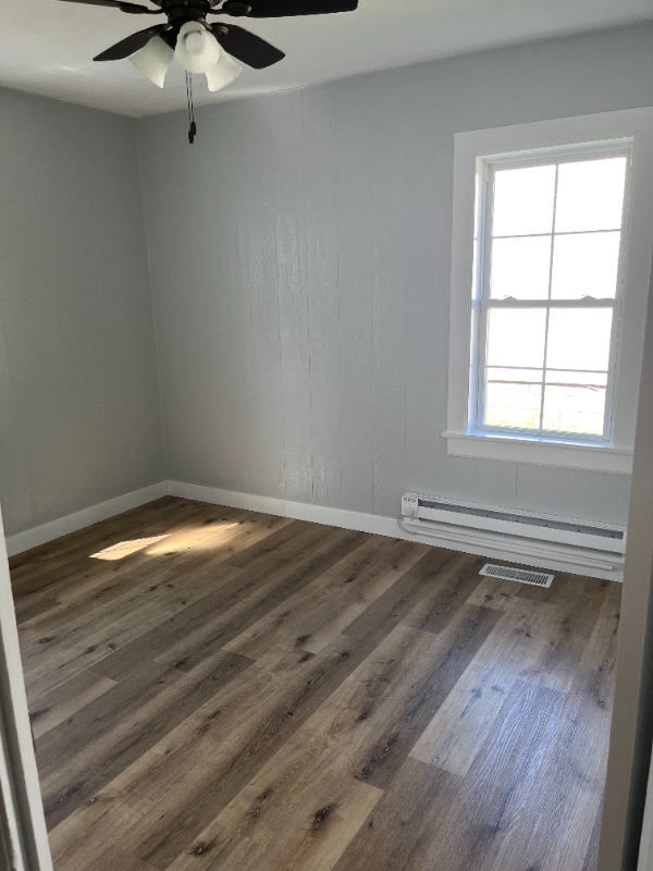 Building Photo - 2409 Perkins Dr