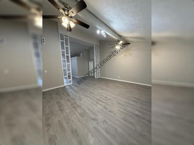 Building Photo - 8228 NW 90th Terrace