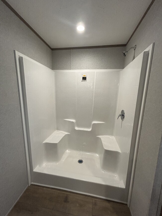 Building Photo - 206 Angel Ct