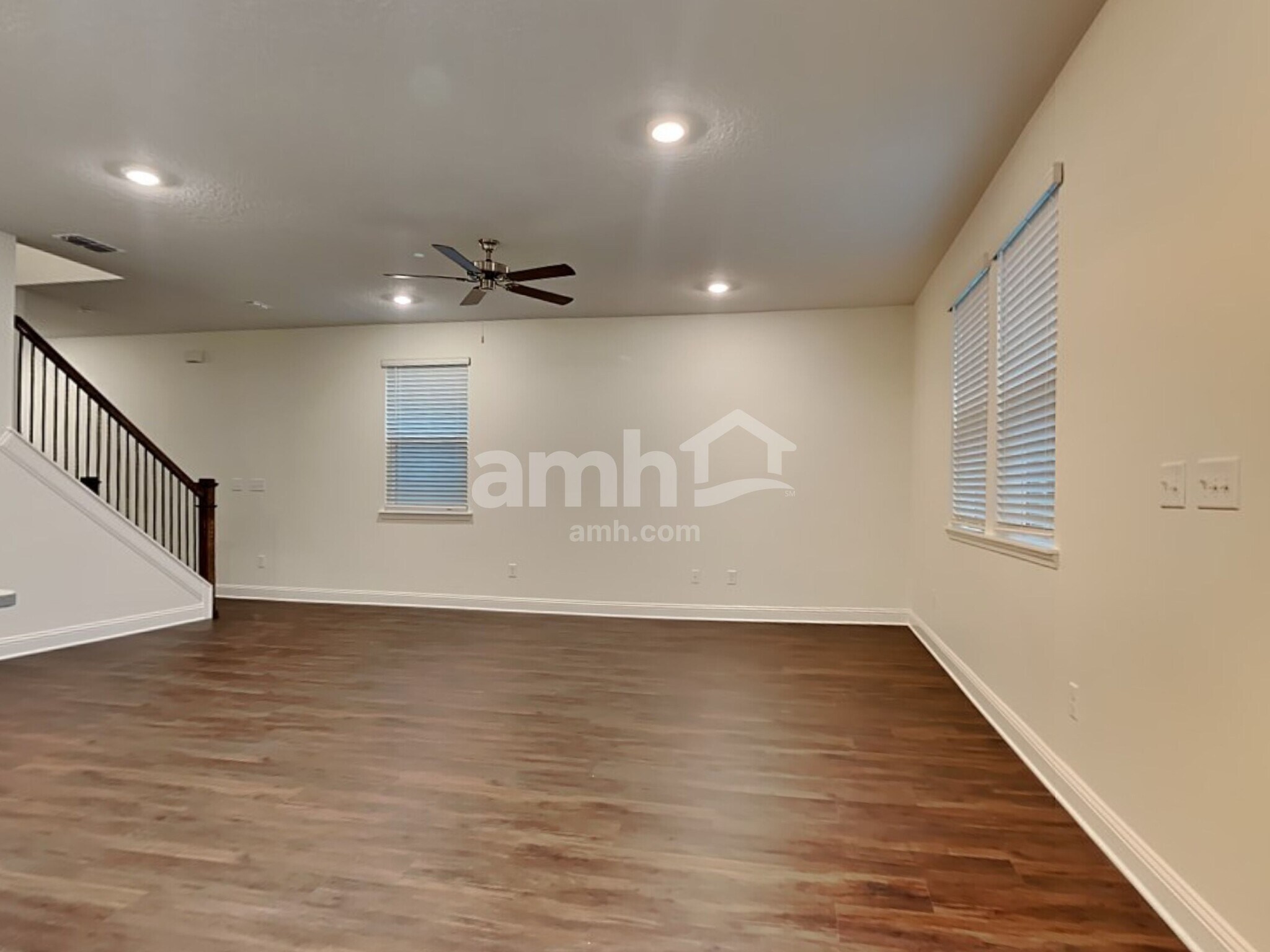 Building Photo - 176 Elcano Ln