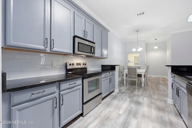 Building Photo - 13835 Herons Landing Way