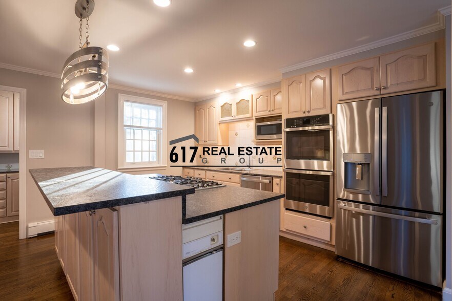 Building Photo - 40 Puddingstone Ln