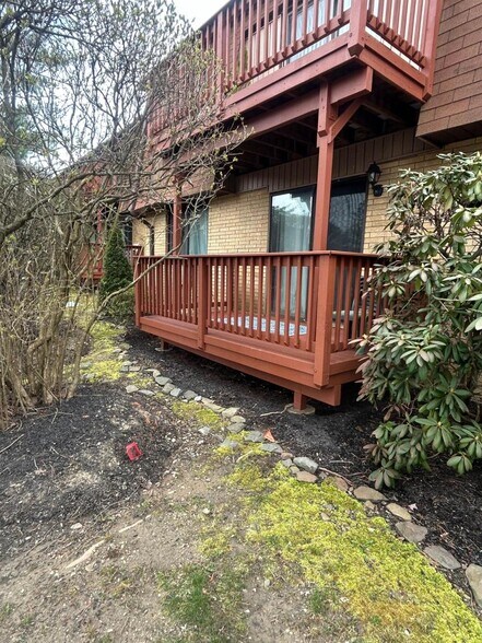 Building Photo - 43 Richard Ct