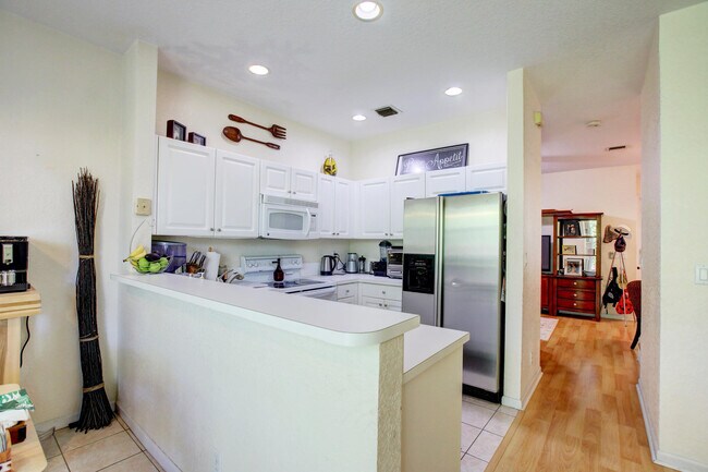 Building Photo - 11705 NW 47th Dr