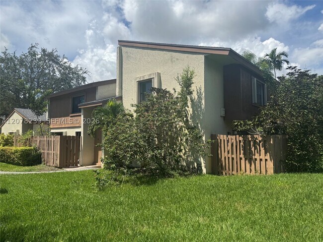 Building Photo - 11467 SW 109th Rd