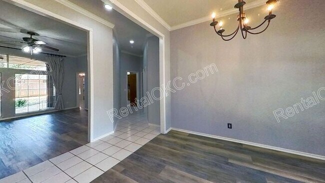 Building Photo - Spacious Edmond 4-Bed, 3-Bath Home with Storm Shelter