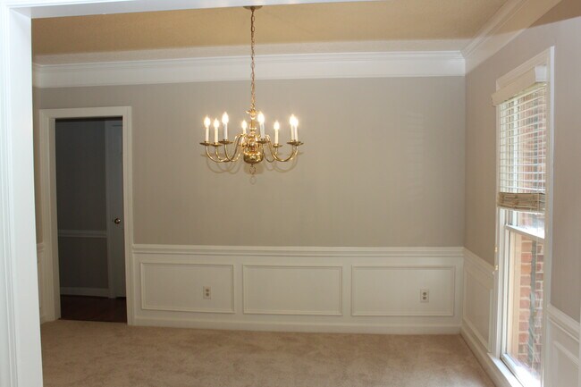 Building Photo - 4926 Benthaven Ln