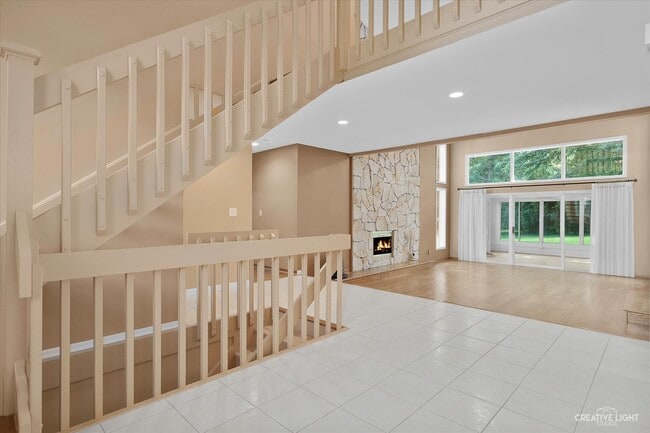 Building Photo - 38W199 Heatherfield Dr