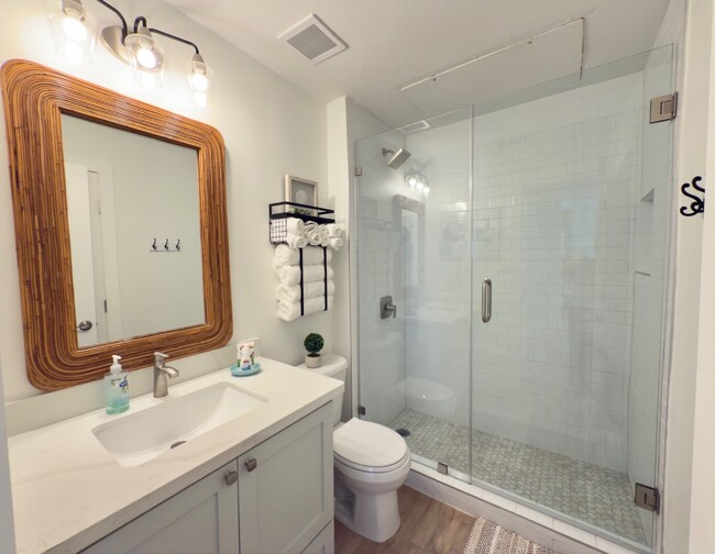 Building Photo - 6410 Padre Blvd