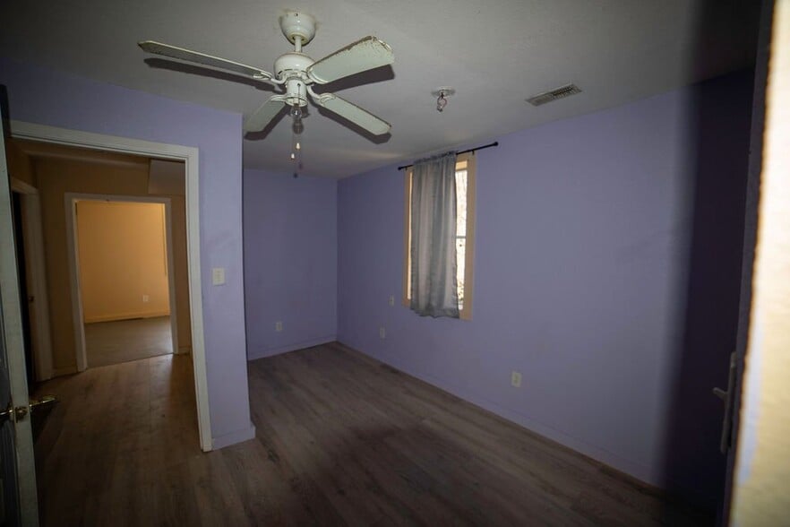 Building Photo - 2705 Palmer Ave