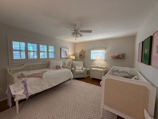 Building Photo - Overton Park home for Lease