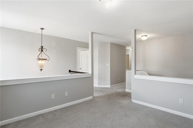 Building Photo - 315 Mirramont Ct