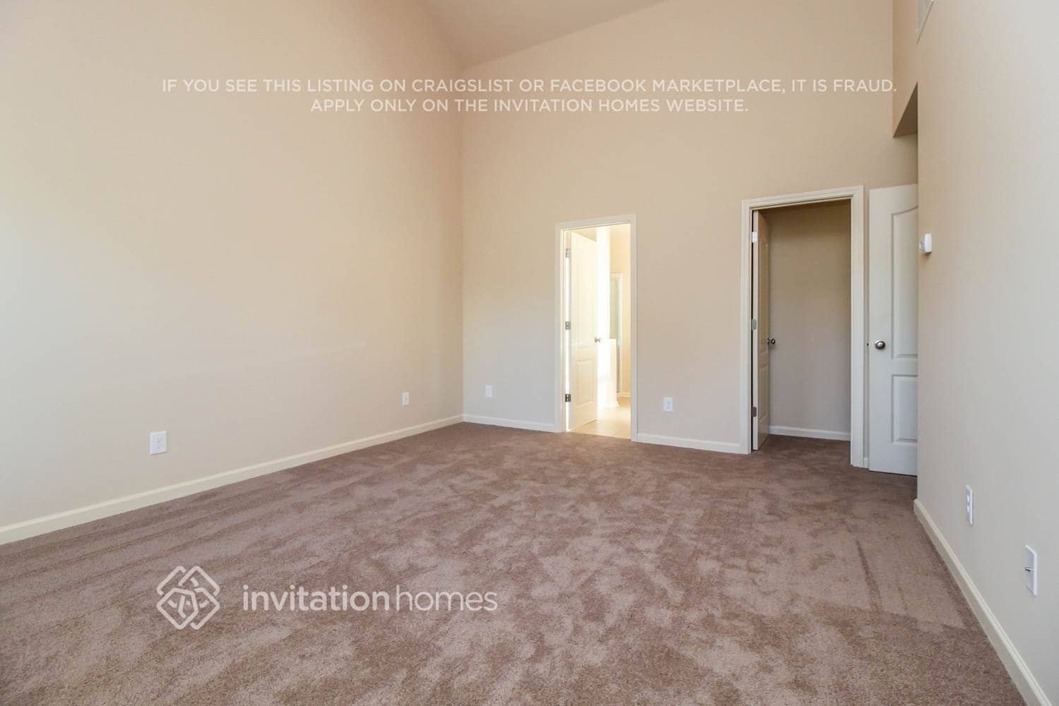 Building Photo - 3670 Brookhollow Dr