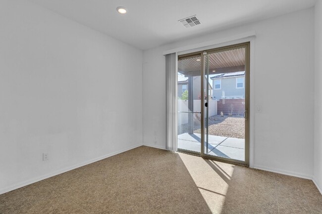 Building Photo - 6919 Feather Hl St