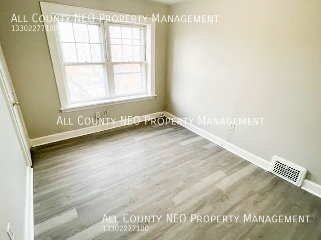 Building Photo - 3417 Bosworth Rd