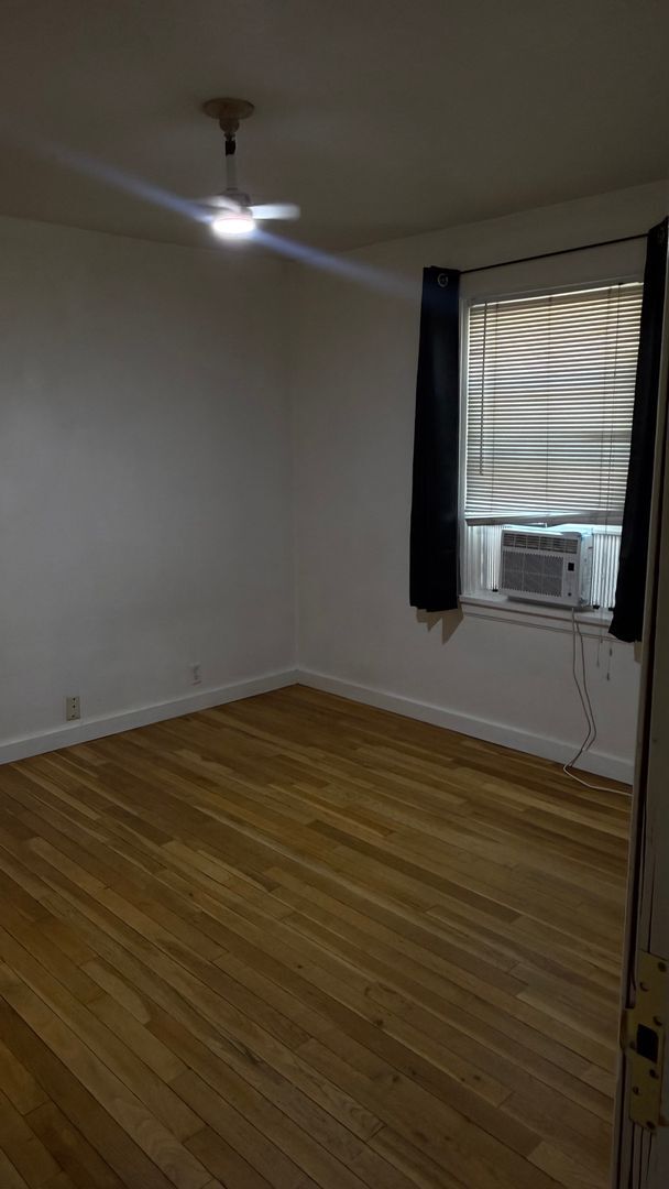 Building Photo - 1625 Orchard Ave