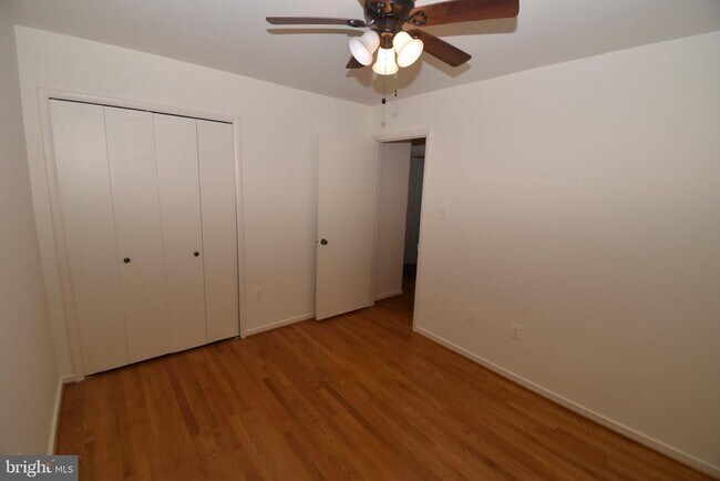 Building Photo - 1436 Greenmont Ct
