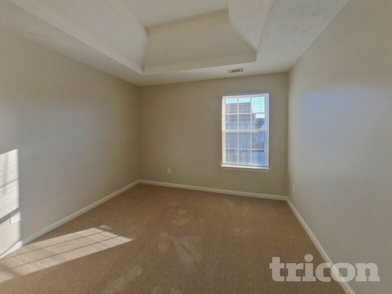 Building Photo - 4435 Grove Lake Ct