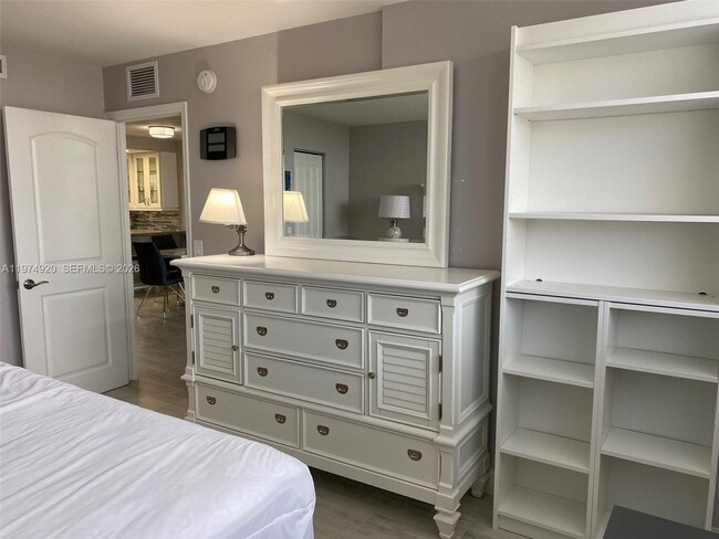 Building Photo - 2929 S Ocean Blvd